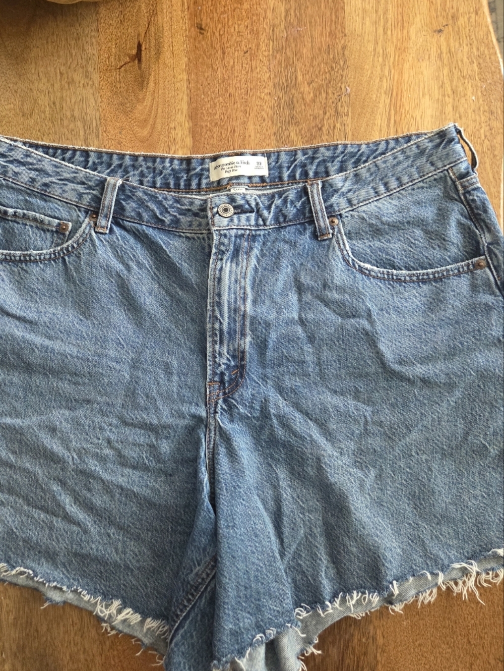 Abercrombie & Fitch Light Blue High-Rise Loose Short Jeans